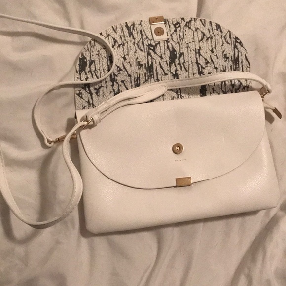 Purse - Picture 4 of 5